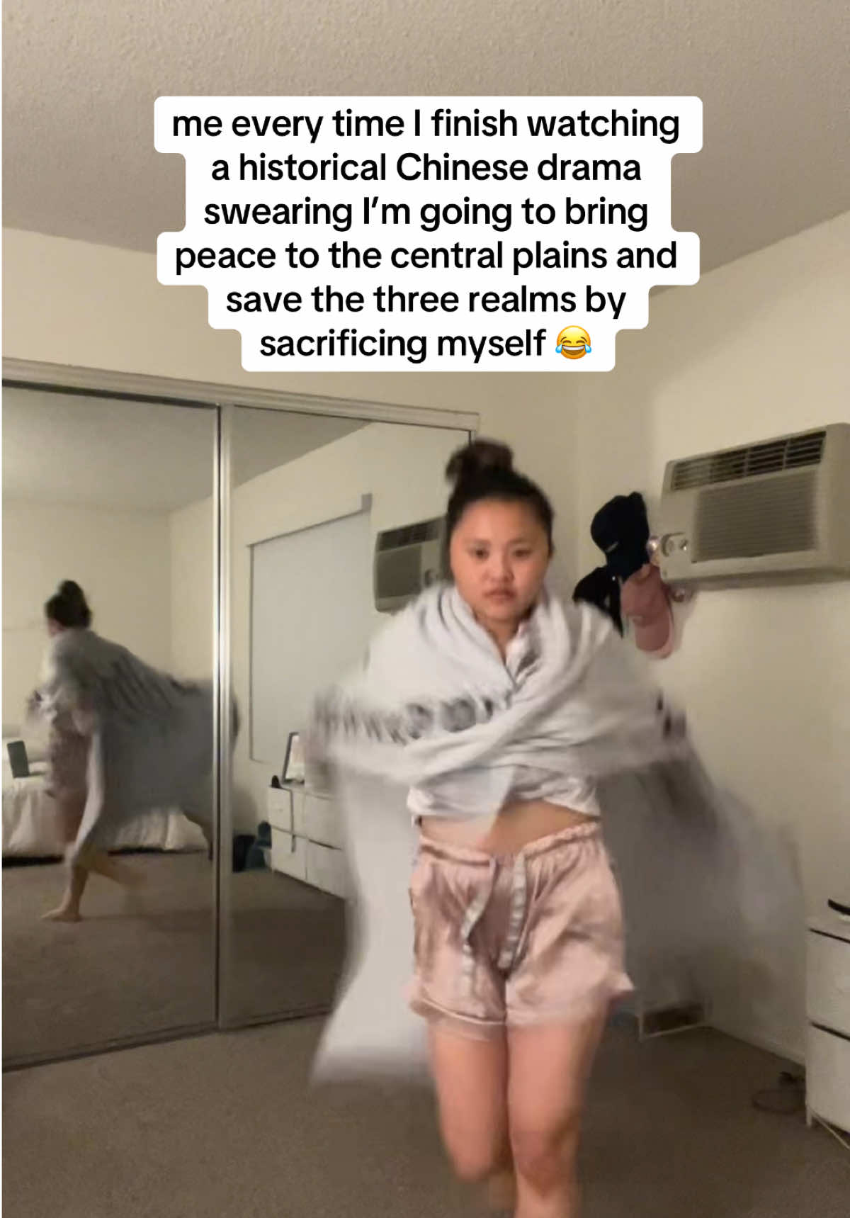 Somebody always gotta sacrifice themselves!!! 😩 Btw I just finished “The Prisonor of Beauty” and omfggggg yall!! It was so good!!! #hmong #chinesedrama 