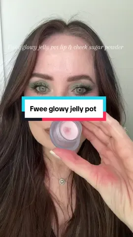 Ethereal skin lovers you need this 🖤 @fwee lip & cheek glowy jelly pot in Sugar Powder. #makeuplover #BeautyTok #glowyskin #fwee #makeuptutorial 