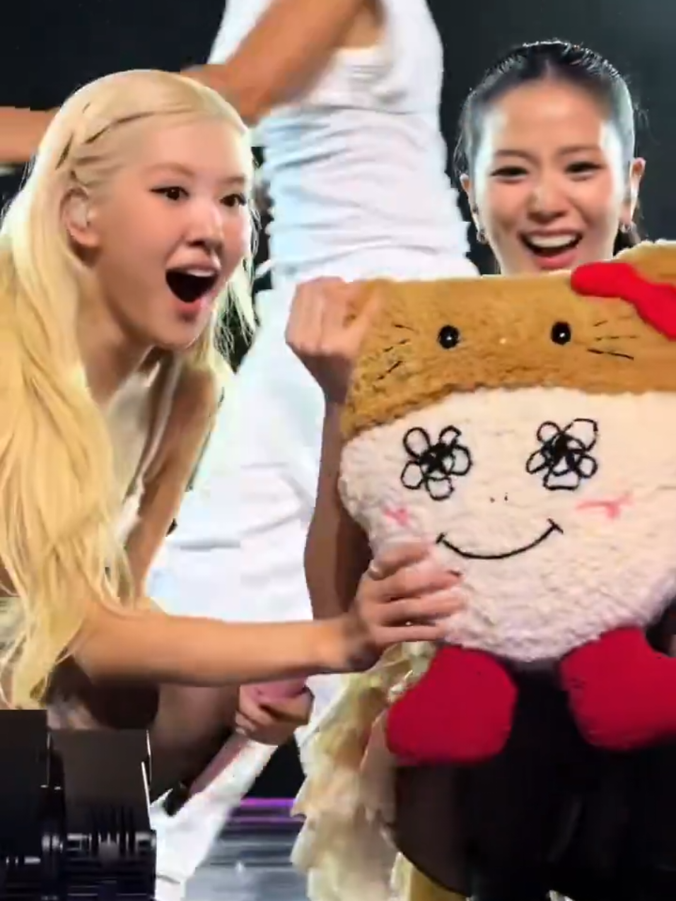 Rosie getting excited to show jisoo the fanmade hello kitty x shumon stuffed toy. Cuties huhu. Their precious smiles tho. Ctto 🥹🥰  #BLACKPINK_DEADLINE #BLACKPINK #JISOO #ROSÉ 