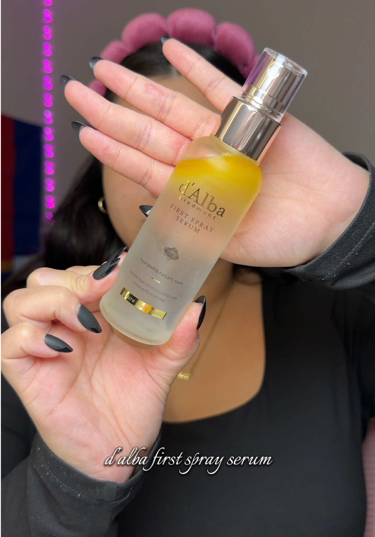 Amigas skin prep is the most important part of makeup application and with the help of @DALBA first spray serum my makeup has never looked more glowy and radiant✨ perfect for everyday use and can be used at setting mist as well!! You can find it 🔗 in my Amazon storefront💕 #dalba #dalbasprayserum #makeupfinishingmist #skinrescue #instantglow 