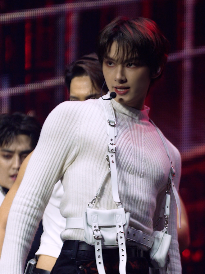 Sunrise! Make some noise! 🏝️🎶 [NEW_] #SEVENTEEN #세븐틴 #SVT_WORLDTOUR #NEW_SUNRISE #SVT_TOUR_NEW_