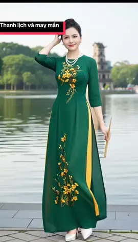 Áo dài lụa thêu màu xanh rêu sang trọng và đầy may mắn #hoale4mua #aodai #aodaivietnam #aodaitruyenthong #aodaithietke 