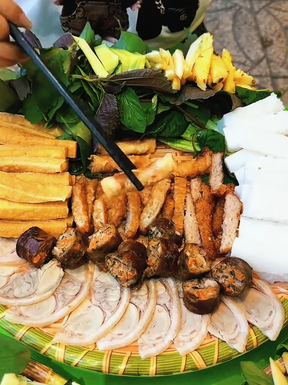 Gợi ý các món ăn vặt tại Cần Thơ bạn đã thử chưa?  #ănngoncầnthơ. #reviewcầnthơ .#ănvặtcầnthơ.#cầnthơăngì.#ăncùngtiktok