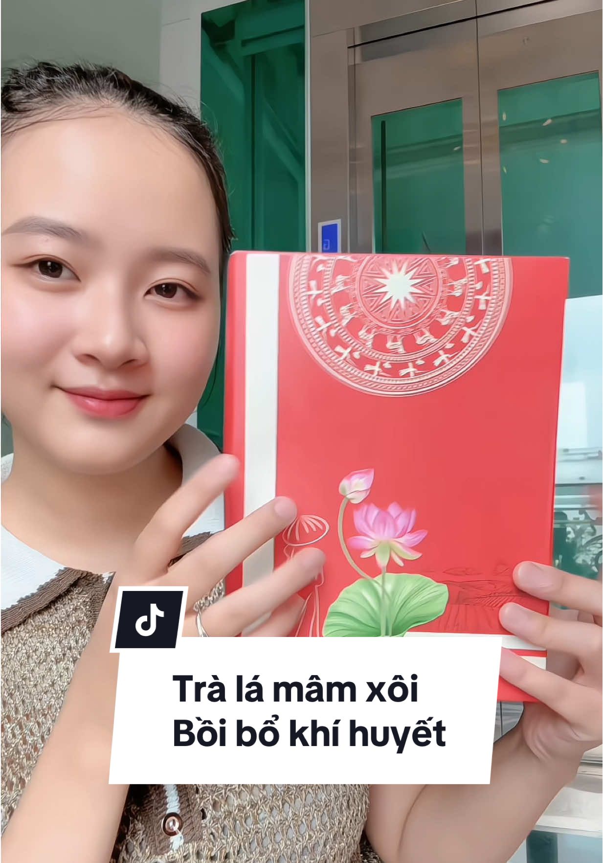 Phụ nữ mà uống trà lá mâm xôi mỗi ngày : ✅ Dâu ra đều , đẹp , đúng chứ kì . Hỗ trợ nội tiết tố, bổ khí huyết, da dẻ hồng hào hơn từng ngày nè #tramamxoi #mamxoi #tralamamxoi #bokhihuyet #lelene 