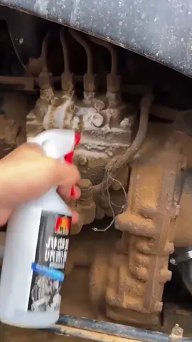 Cairan ajaib yang bikin kerak jadi rontok #pembersihmesin #pembersihkerakkendaraan #mesin 