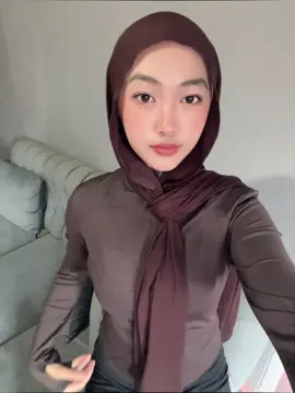 #pashminaviscose #pashmina #jaketolahragawanita #outfitolahraga #fyp 