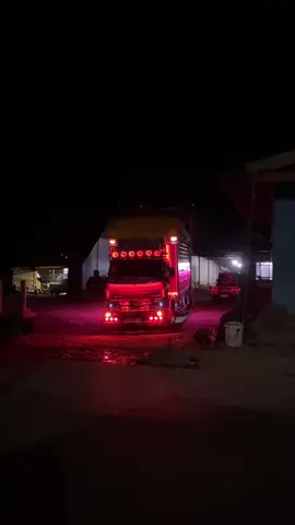 kandas dikit🫣#foryou #trending #trukmaniaindonesia #fyppppppppppppppppppppppp #fyppage 