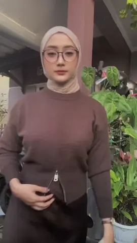 Abaikan beat karbu wkwkwk #ootdhijab #ootdfashion 