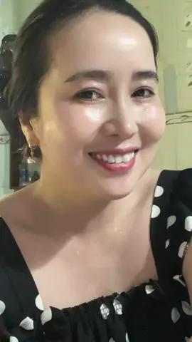 Có qua lại mới toại lòng nhau hã anh 