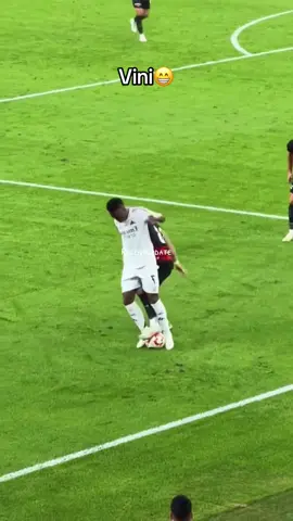 Vini Jr funny moments | Vini vs dortmund | Vinicious vs keeper | vinicious failed rainbowflick #foryou #capcut #viral #trending #creatorsearchinsights 