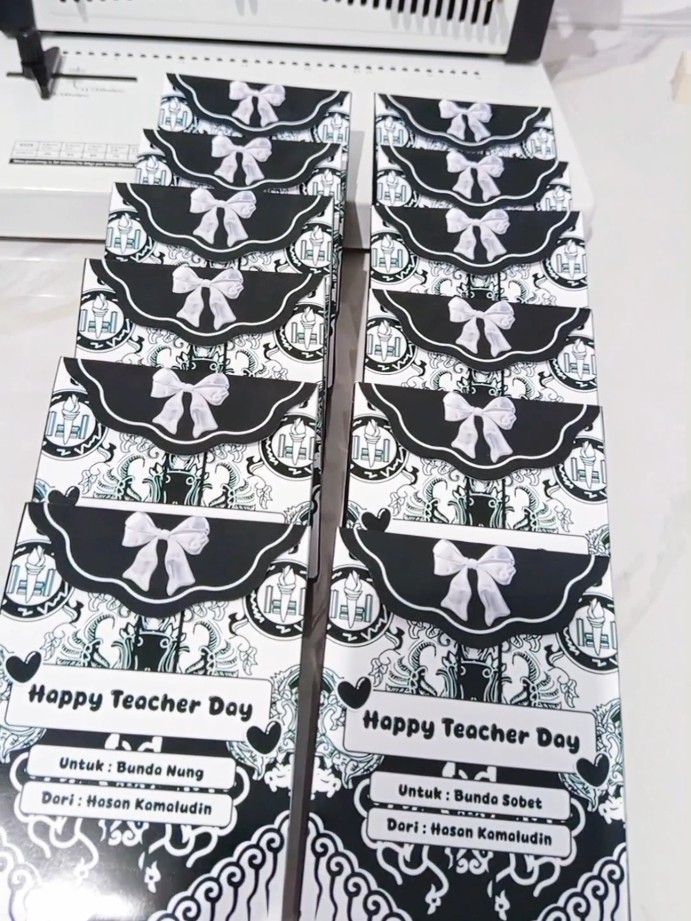 thanks orderannya kakak #paperbag #paperbaghariguru #hariguru #harigurunasional #giftteacherday 