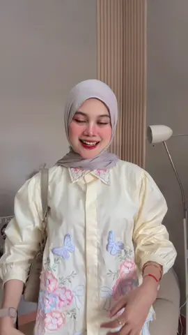 Karena outfit yang tepat = mood yang tepat 💅🏻✨ #outfitinspo #ootdfashion #ootdinspo #inspooutfit #OOTD 