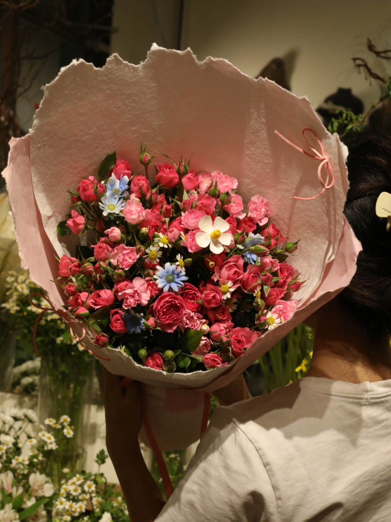 Lời nói tuy hay nhưng không thể bằng bó hoa này. #bohoagarden #hoatangnguoiyeu #hoatotnghiep #hoasinhnhat #shophoagovap 