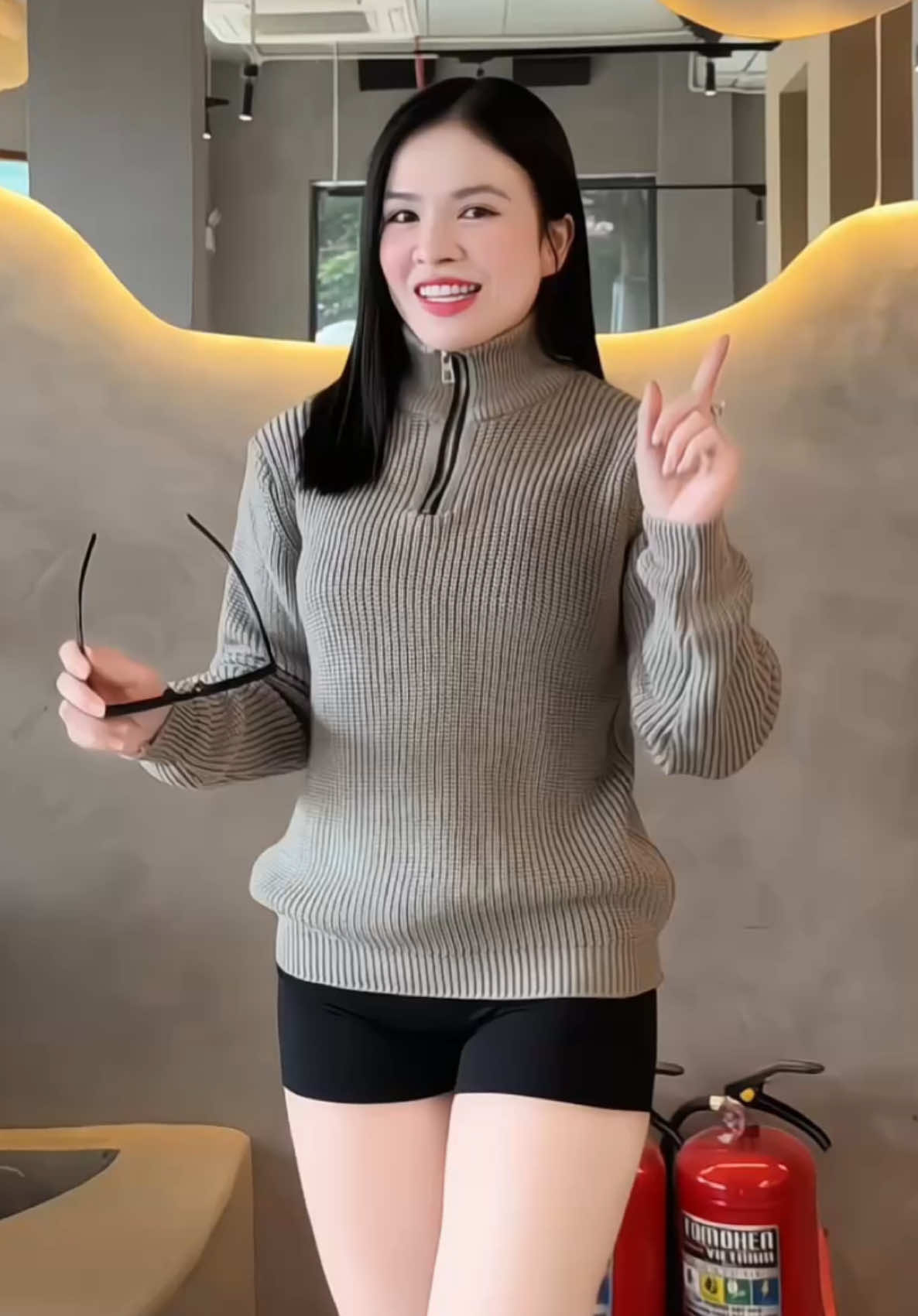 Áo Len Nam Nữ Kéo Khóa Cổ Trụ 