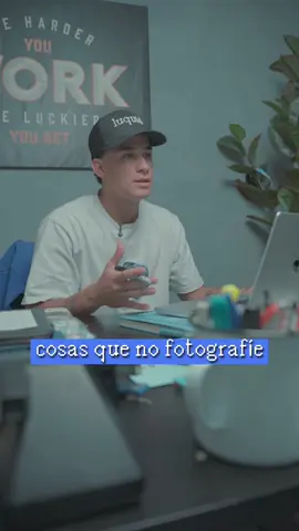 Quiero pasarla bien con gente creativa y tirarles fotos mientras viven. Documentar cosas chéveres. 