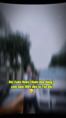 Bùi Xuân Huấn (Huấn Hoa Hồng) sinh năm 1984 đến từ Yên Bái 🫢  CÔNG AN ĐANG CÓ MẶT TẠI NHÀ HUẤN HOA HỒNG #hhdp #honghotduongphovn #honghotduongpho #huanhoahong 