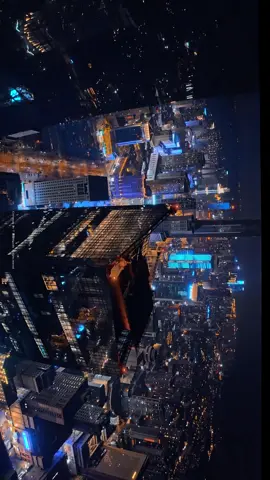 Khám phá cảnh đêm Đại Liên từ góc nhìn trên không! #ĐạiLiên #CảnhĐêm #architecture #skyscraper #skyline 