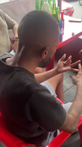 Vamos falar de nível técnico agora? 😅 #futebolmeme #várzea #peladeiros 