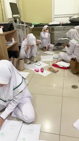 selain laki-laki yang baik, semoga keluarganya juga menerimaku ya allah🫂  #fyp #nakes #keperawatan 