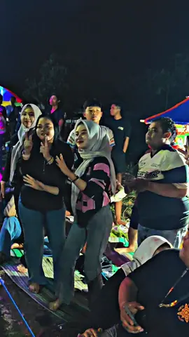 #CapCut mba jn asyek pol nce e😂😂😅😅🥶tag en cah #karnavalpakisrejorejotangan #teamsodrektulungagung #bahanhistorimu🔥 #fyp 