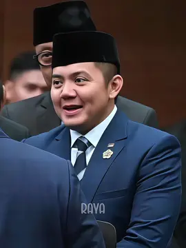 tor monitor 😋🤚🏻 #letkolteddy ##tedsky89 #mayorteddy #rayyymut19 #fyp 