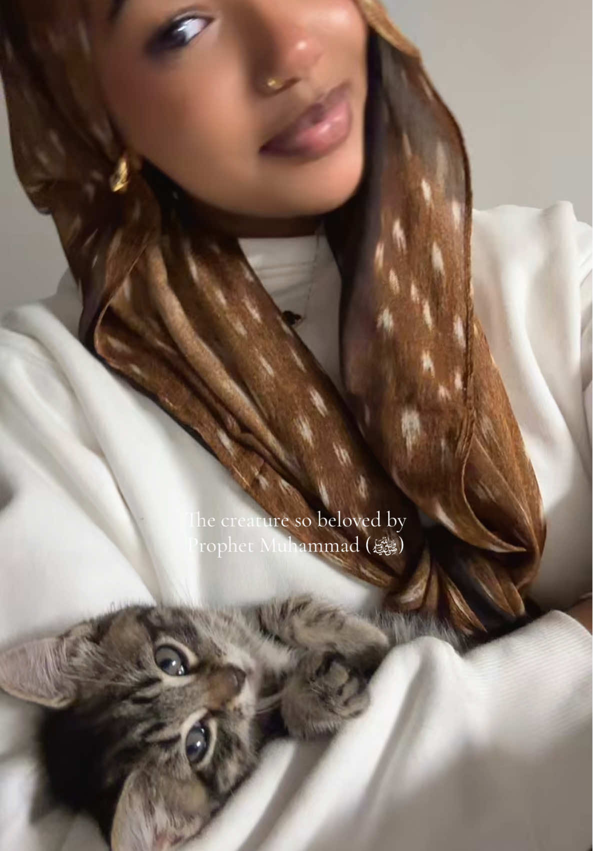 Forever my favorite animal subhanallah #catsinislam #cats #hijabi #muslimah #muslimtiktok 