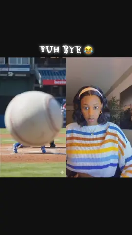 She Fell Off Her Chair 😂