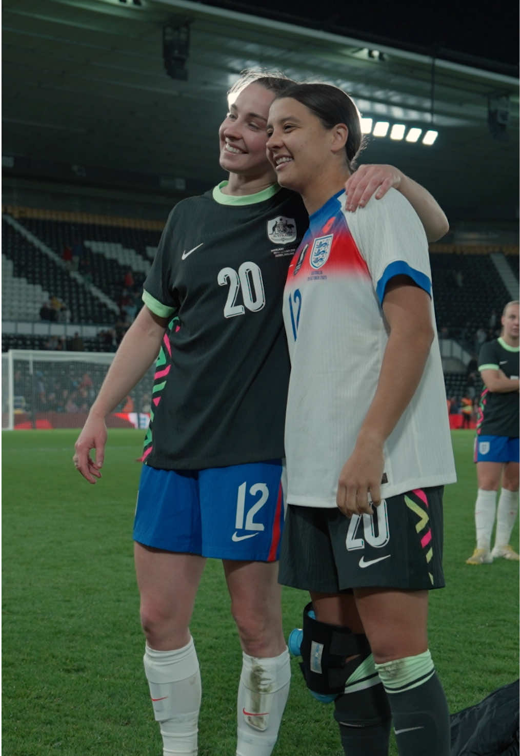 Chelsea linking up on the international stage 🔗 #Matildas #ENGvAUS