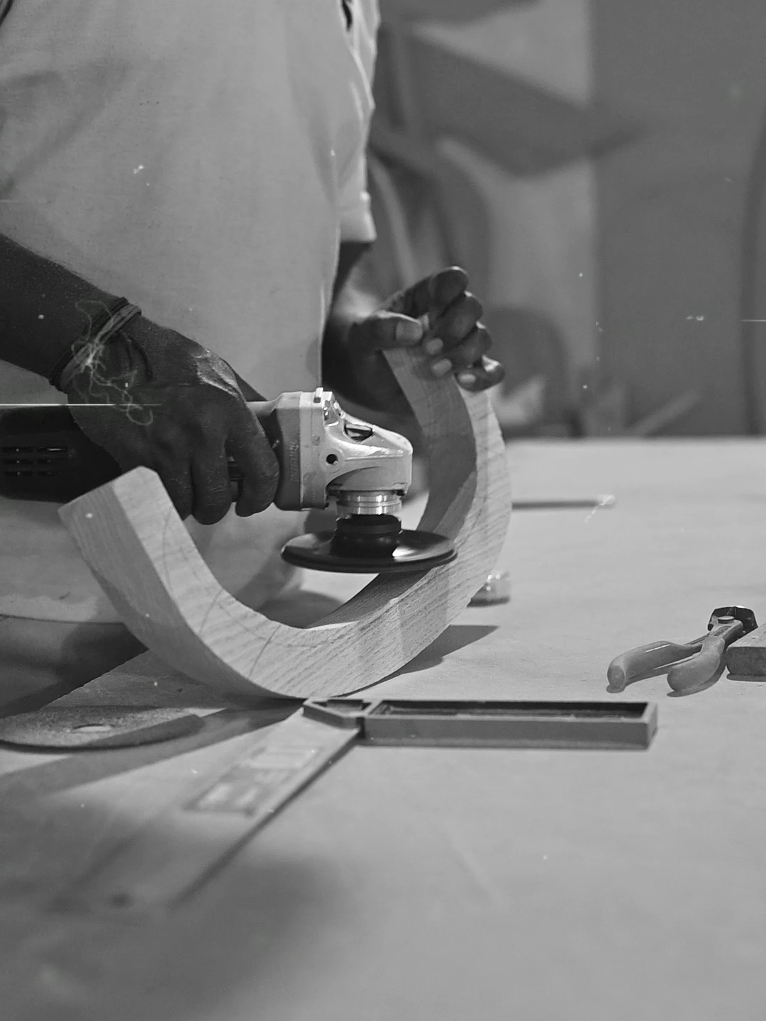 #factorymade #FurnitureCraft