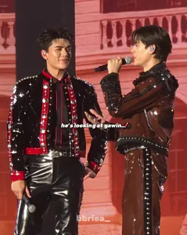 joss has his eyes on gawin only 😭💖 #JossGawin #จอสกวิน #JossWayar #Gawincaskey #fyp 