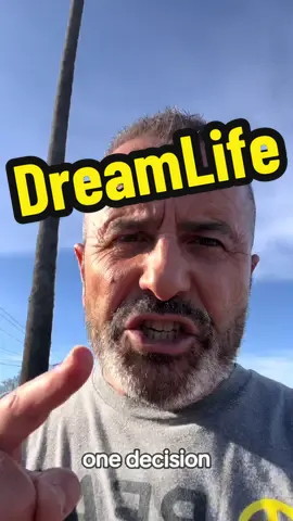 You’re only one decision away from a completely different life!! #dreamlife #The10DollarClub #financialfreedom #onlinebusiness 