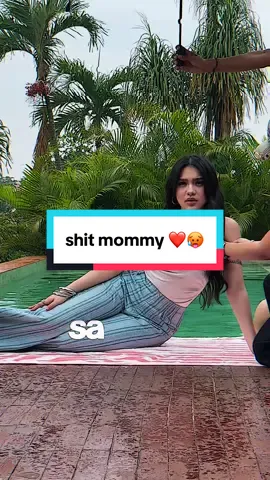 Body goals banget cokk davina , hayoo kedip kedip #fyp #wispie #cewewispie #kemejawispie #davinakaramoy 