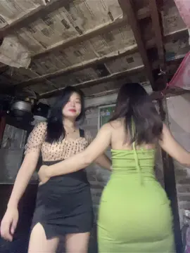 #ဘဲကြည်မနဲ့🤭 #@lu yao (鹿姚)🌸🌸🦌 @💚Harzel🙊 