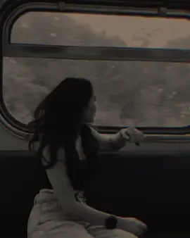 One day 🍃🎧#CapCut #lyrics #liriklagu #sadvibes #fyp 