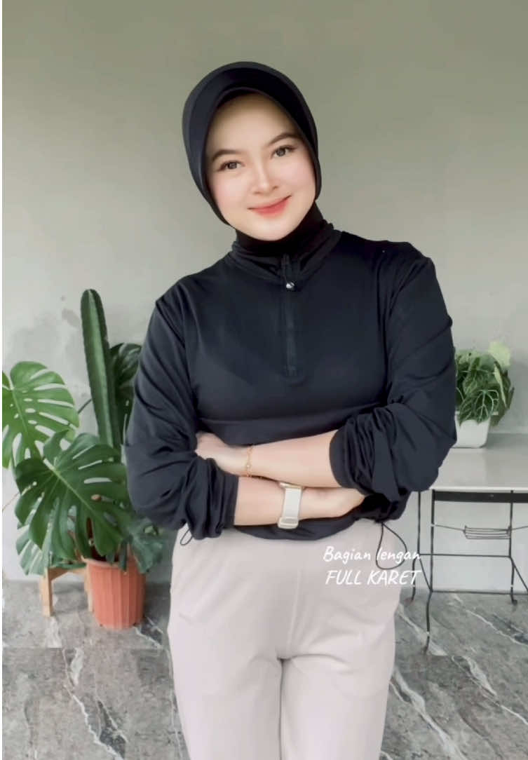 akhirnya nemuin jaket olahraga yang super nyaman #kktop #jaketolahraga #outfitolahraga 