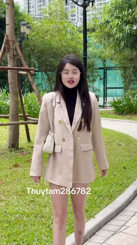 Áo khoác blaze nư#thuýtấm #aokhoac #thoitrangnu #aothudong #aonu 
