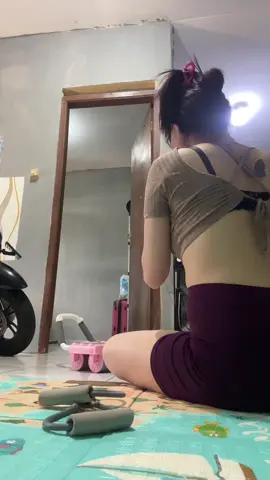 Hempaskan perut buncit