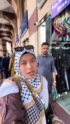 Ngaborong abaya di toko @BoS HELAL madinah udah dapet Free banyak di anterin pulang pake taxi ke hotel 😍🥰 #susydutabotram #dutabotram #AbayaMurah #TokoBosHilalmadinah 