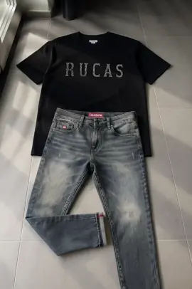 Rekomendasi Outfit kece bre 😎#kaospria #kaosdistro #celanajeans #celanajeanspria 