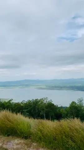 🍃#เทรนด์วันนี้ #กังหันลมเขายายเที่ยง💚 #เขายายเที่ยง #ความสุขของฉัน #โคราช 