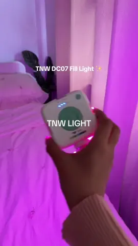 So convenient lightning set up 💕#filllight #lightforcontentcreation #lightingsetup #rgblights #tnwlighting 