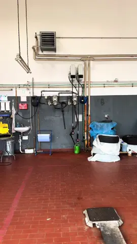 Einhörner sterben nie. Die rebooten nur.  #comedycouple #worklife #unicorn 