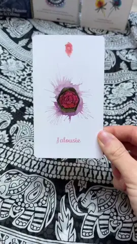 #voyante #clairvoyance #amour #oracles #cartomancienne @