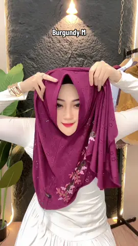 #jilbabcantik #jilbabbergo #jilbabmurah #jilbabinstan #fyp 