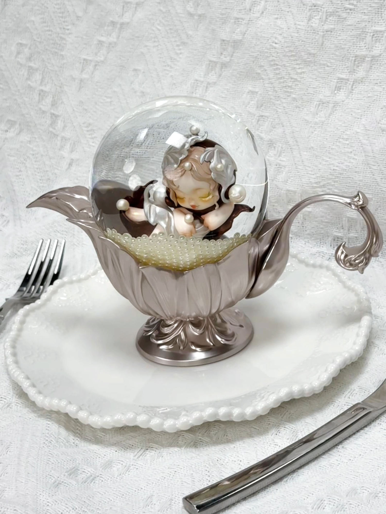 The feast is on! Grab your seat and join the fun! 🎉 #popmart #skullpanda #thefeastbeginsseries #gift#crystalball#arttoy