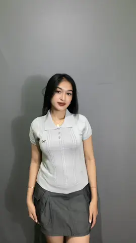 Kaos rajut yg aku pakek harganya murah👆🏻😍