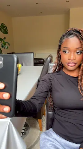 Can’t get over this 90s style glam😍😍😍  #softglam #makeupinspo #90sthrowback #model #londonmua 