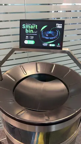 AI trash can sorting waste like a boss! #AI #MachineLearning #Robotics #ameru #ai 