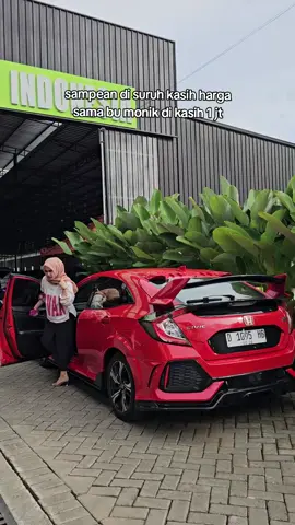 kasih harga yangg pas dan cocok di kasih bu monik 1 jt  yuk