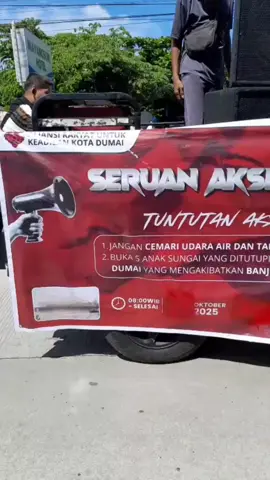 Aksi Damai jilid 2 perihal dugaan pencemaran lingkungan dan penyebab banjir di kota Dumai. #pencemaranlingkungan #banjir #pelindo #ksop #dumai 